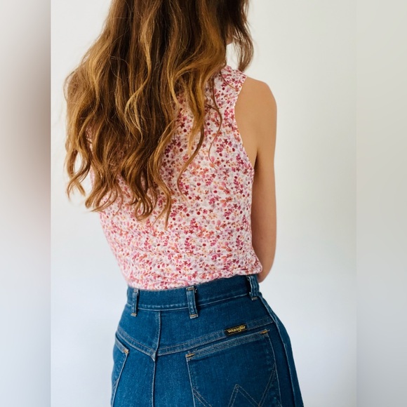 Woven Linen Tank - Picture 4 of 4